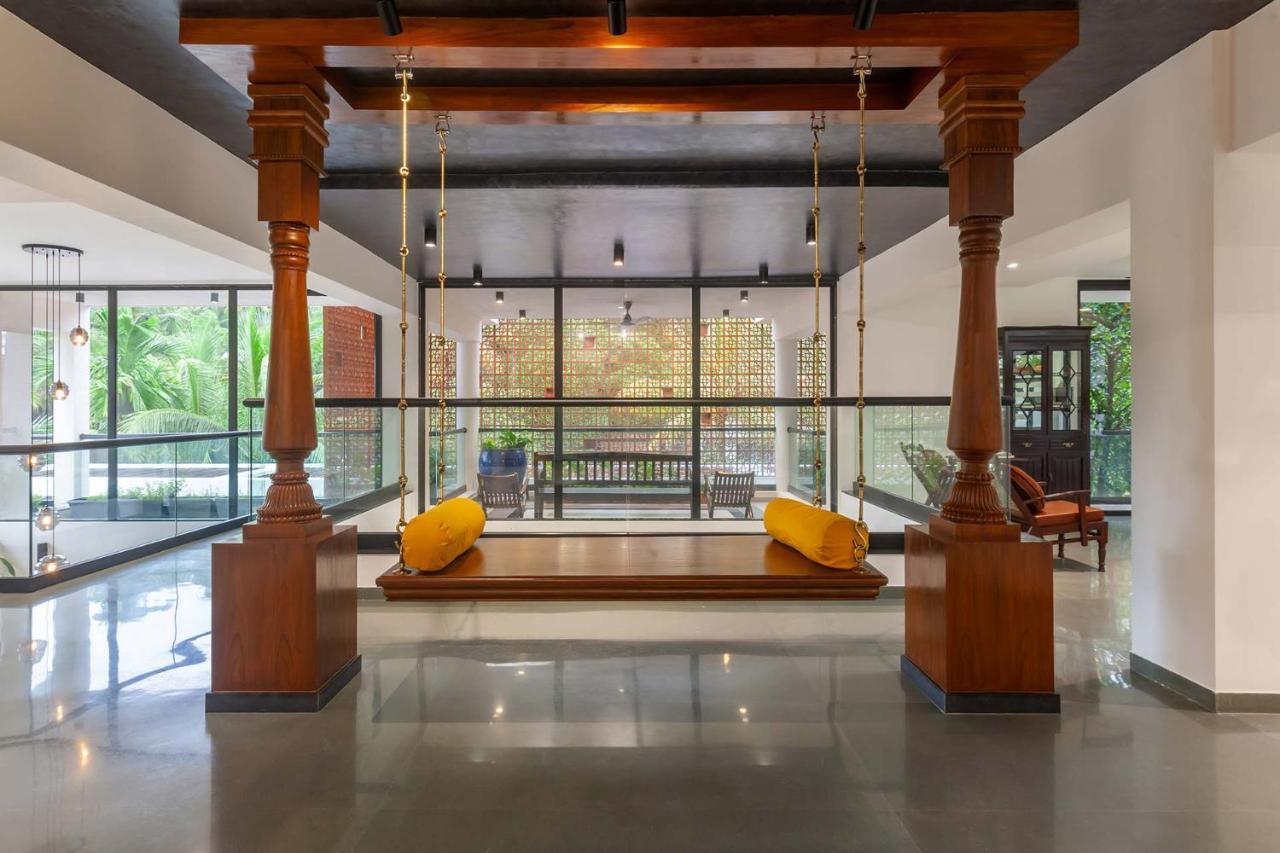 Villa Sereno By Stayvista - An Elegant And Entertaining Retreat Featuring A Swimming Pool, Outdoor Jacuzzi, Modern Interiors, And A Snooker Table Alibág Kültér fotó